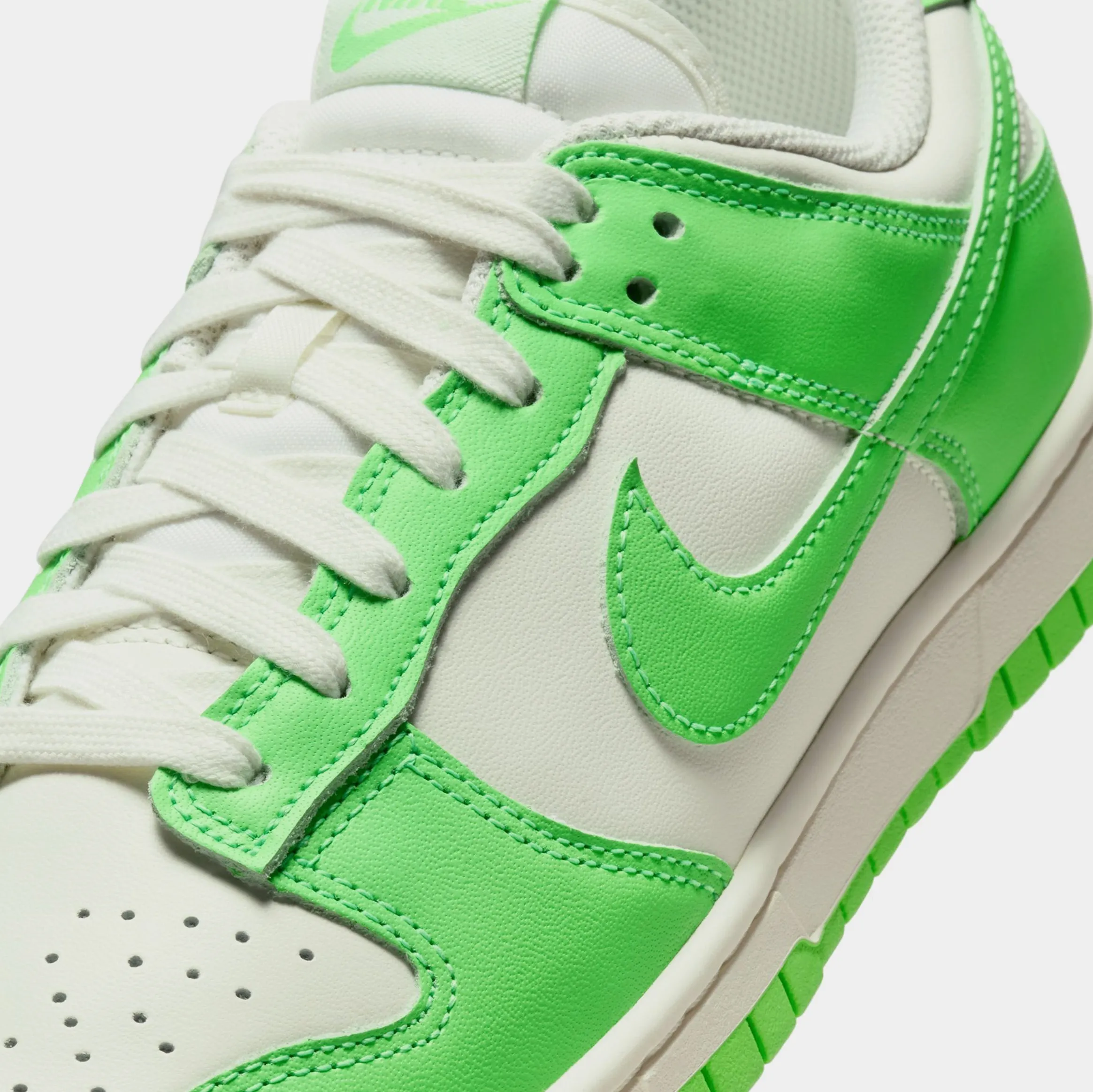 Dunk Low Womens Lifestyle Shoes (Green Strike/Sail)