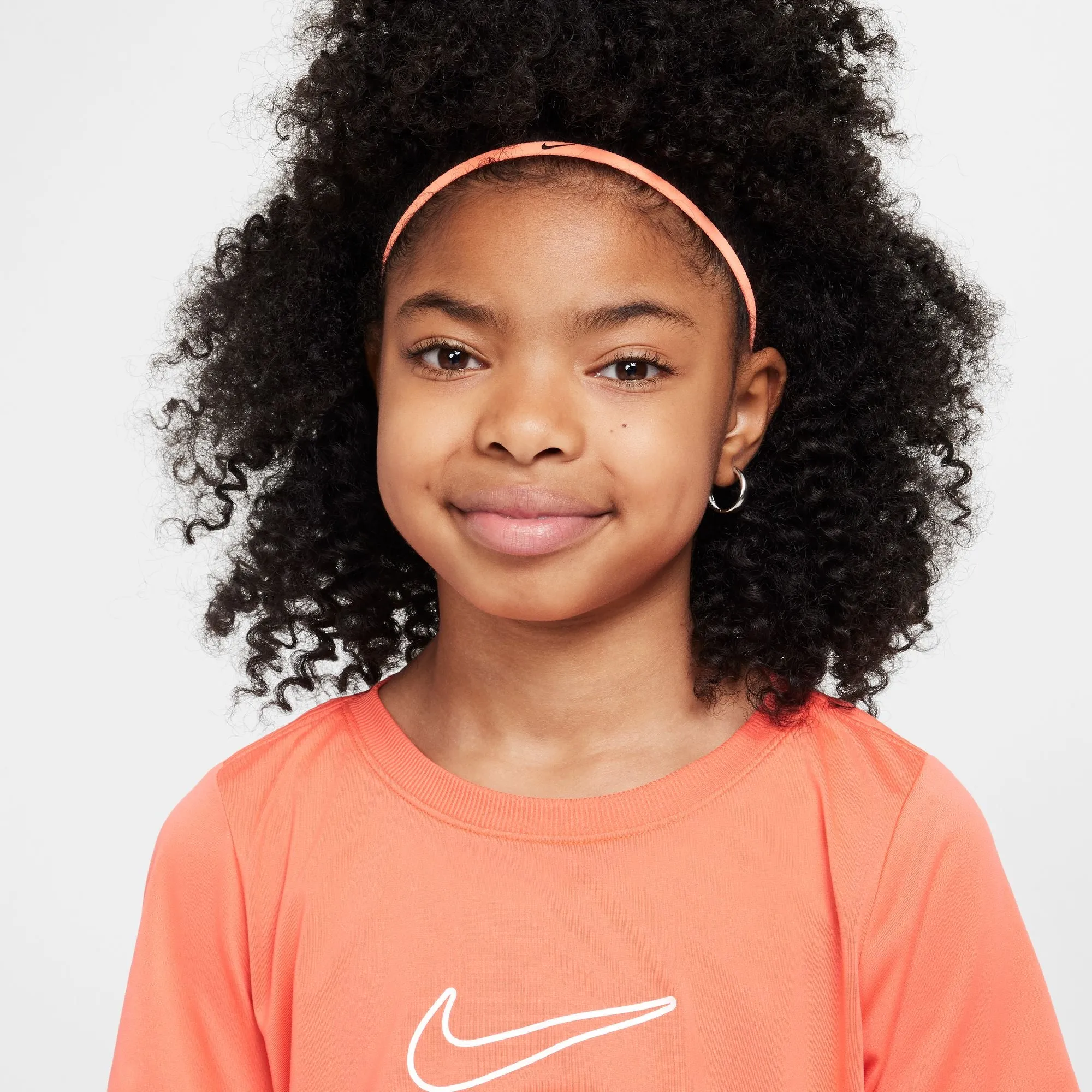 Girls' Nike Youth One Fitted T-Shirt